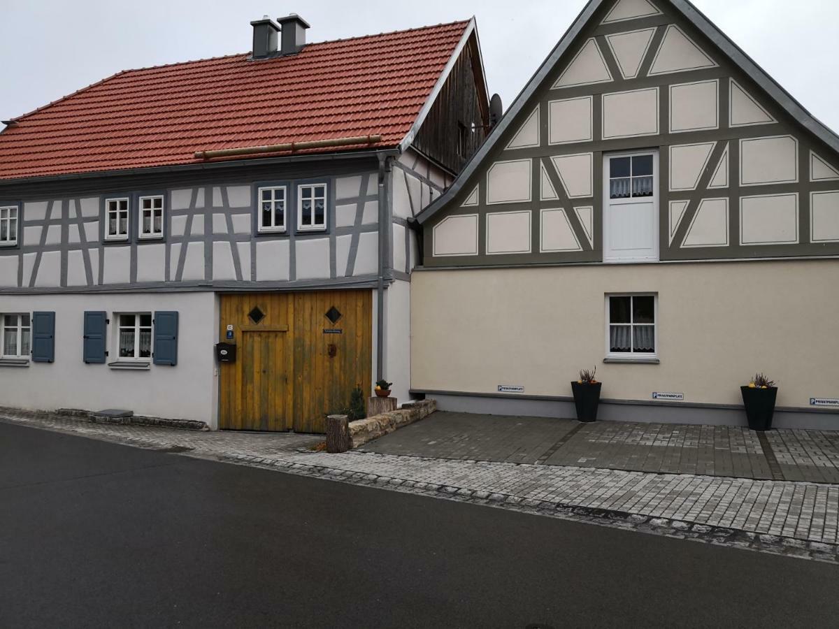 Ferienhaus Am Eisgraben Hausen  Szoba fotó